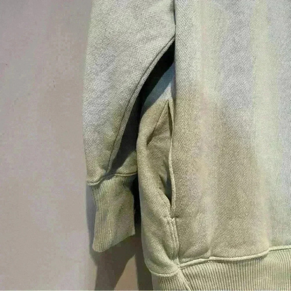 Aerie sweater - Picture 2 of 4